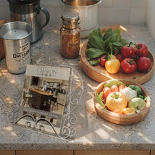 Load image into Gallery viewer, Heart-Shape Recipe/Book Stand w/Birds 32.5x25x35cm