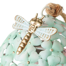 Load image into Gallery viewer, Butterfly blooms bird house - 15.2x15.2x25.4-40.6 cm.
