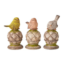 Load image into Gallery viewer, Elegant green Robin perch - 8x8x16.5 cm

