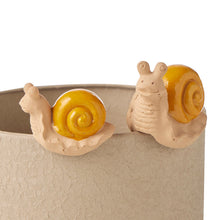 Load image into Gallery viewer, Speedy Snail Pot Sitter Small 4.5x3x5 cm
