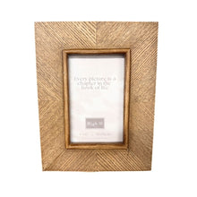 Load image into Gallery viewer, Georgia 4x6 Wooden Photoframe 16.5x1.5x21.5cm
