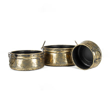 Load image into Gallery viewer, Set/3 Nested Vintage Pots w/Handles 38x17/31x15/24x12cm
