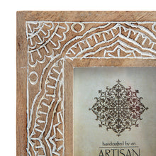 Load image into Gallery viewer, Hand-carved 4x6&#39;&#39; Mango Wood Mandala Photoframe 20x2x25cm
