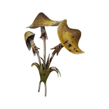 Load image into Gallery viewer, Mushroom Bunch Garden Stake 16.5x4x20.5cm
